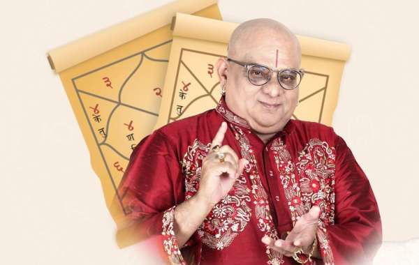 Astrological Mastery: Top Expert in Kundli Making and Analysis